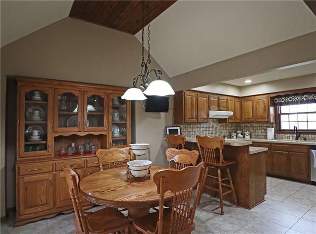 216 Johnston Parkway, Raymore, MO 64083