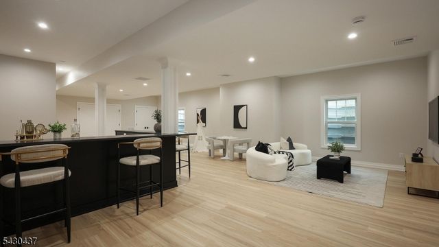 714 E Broad St, Westfield Town, NJ 07090