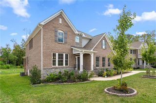 8867 Bakersfield Drive, Kernersville, NC 27284