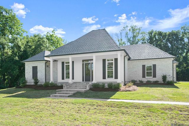 10290 Bayou Crossing, St Amant, LA 70774