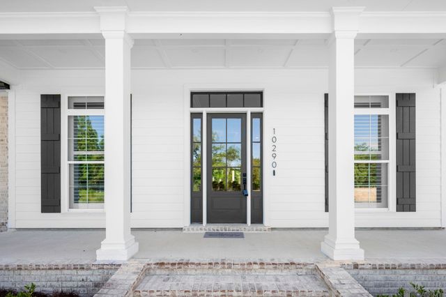 10290 Bayou Crossing, St Amant, LA 70774