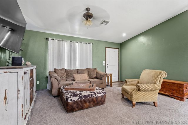 3940 Springdale, Ardmore, OK 73401