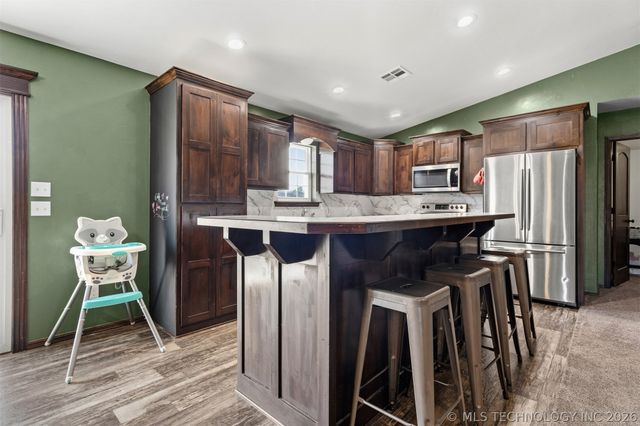 3940 Springdale, Ardmore, OK 73401
