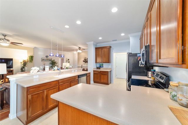 9444 SW 66TH LOOP, Ocala, FL 34481