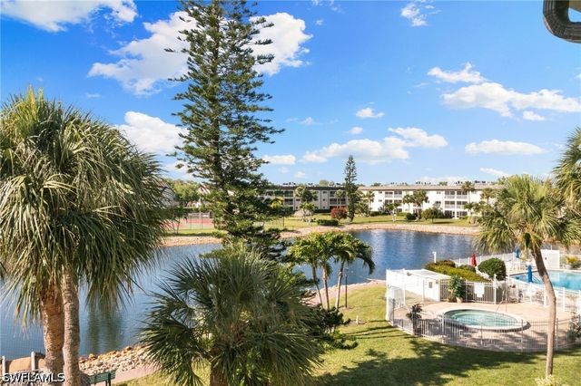 1024 Manatee RD C303, Naples, FL 34114