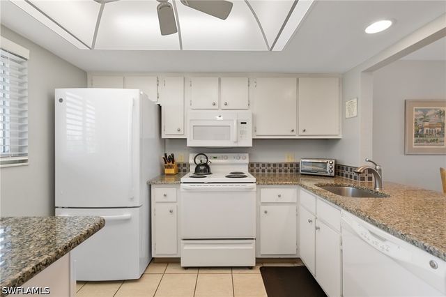 1024 Manatee RD C303, Naples, FL 34114