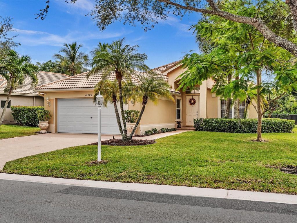 Image 2 of property listing at 10986 NW 62nd Court, Parkland, FL 33076