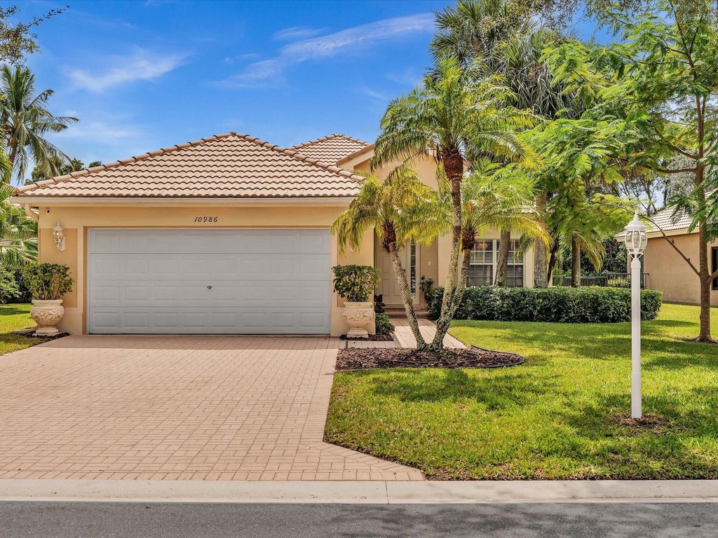 Image 60 of property listing at 10986 NW 62nd Court, Parkland, FL 33076