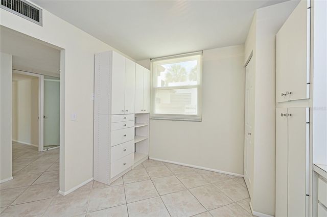 609 WOODLAWN DRIVE, Bradenton, FL 34210