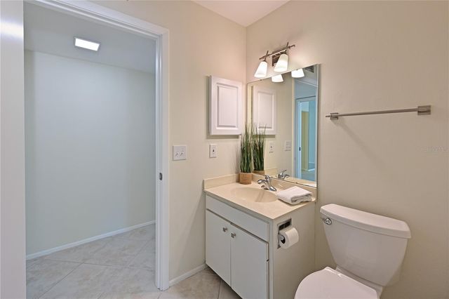 609 WOODLAWN DRIVE, Bradenton, FL 34210
