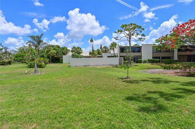 609 WOODLAWN DRIVE, Bradenton, FL 34210