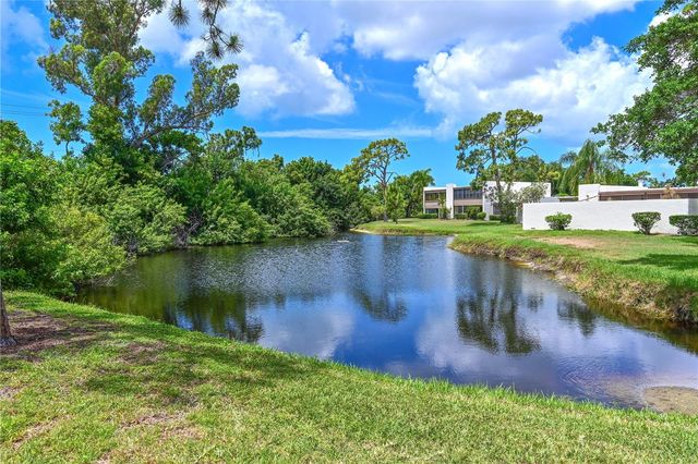 609 WOODLAWN DRIVE, Bradenton, FL 34210