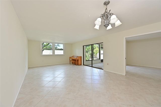 609 WOODLAWN DRIVE, Bradenton, FL 34210