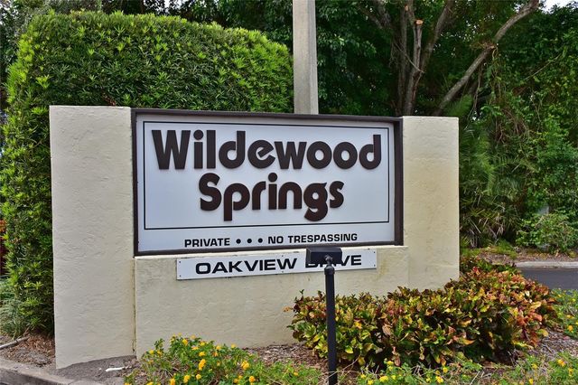 609 WOODLAWN DRIVE, Bradenton, FL 34210