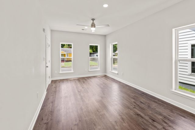 820 SEMMES ST, Memphis, TN 38111