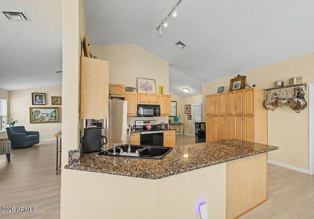 9854 S 47TH Place, Phoenix, AZ 85044