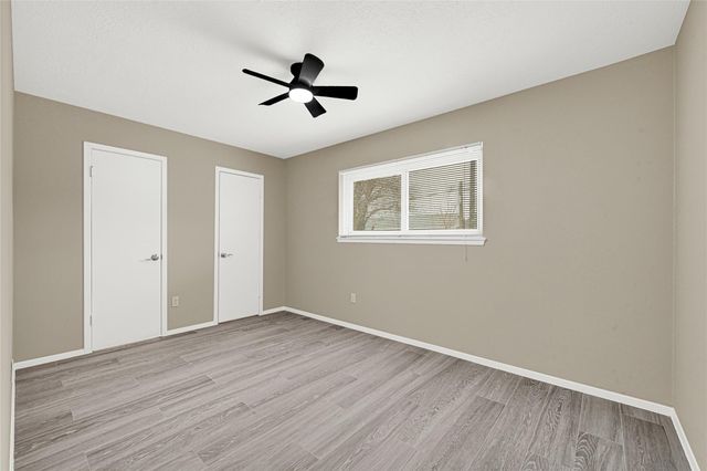 11502 Fawnway Dr, Houston, TX 77048