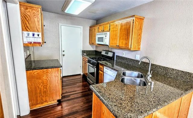 8429 Snow View, Rancho Cucamonga, CA 91730