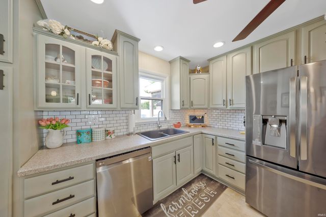 1004 Nicholas Drive, Boonville, IN 47601