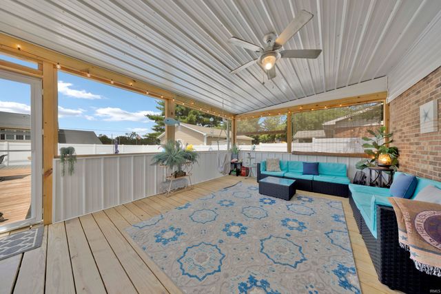 1004 Nicholas Drive, Boonville, IN 47601