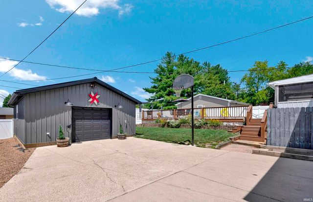 1004 Nicholas Drive, Boonville, IN 47601