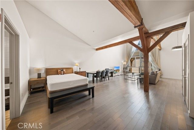 527 Molino Street 213, Los Angeles, CA 90013