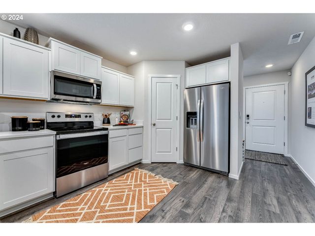10703 Ne 121ST Ave, Vancouver, WA 98662