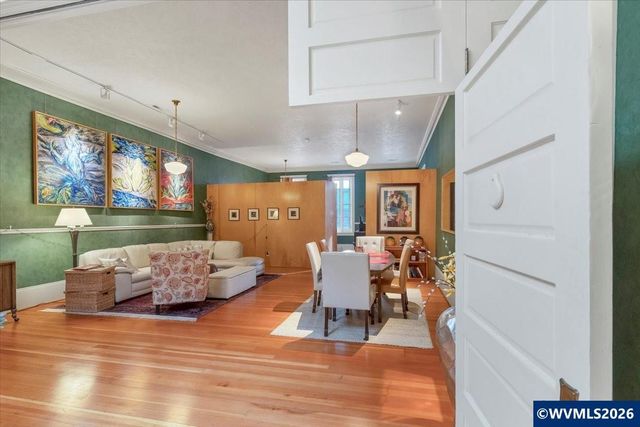 231 Commercial St NE, Salem, OR 97301