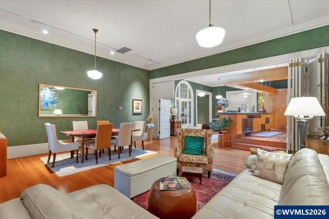 231 Commercial St NE, Salem, OR 97301