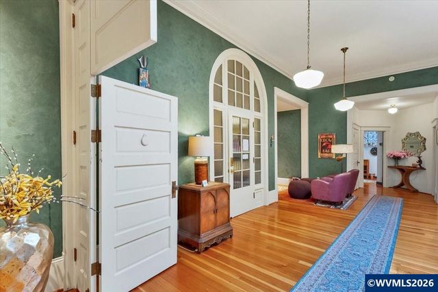 231 Commercial St NE, Salem, OR 97301