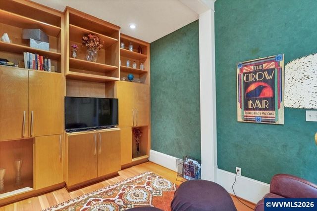 231 Commercial St NE, Salem, OR 97301