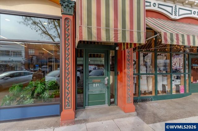 231 Commercial St NE, Salem, OR 97301