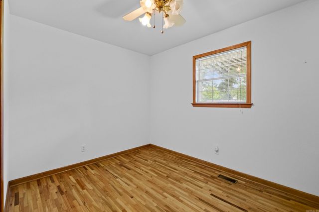 7120 W Republican Road, Jacksonville, AR 72076