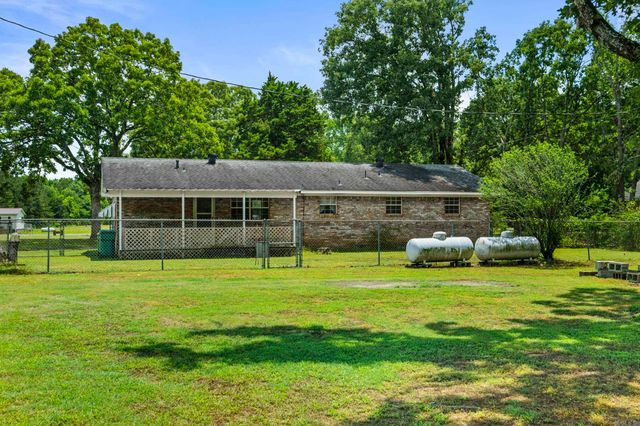 7120 W Republican Road, Jacksonville, AR 72076
