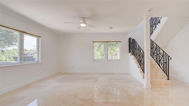 500 SW 51st Ct 1, Miami, FL 33134
