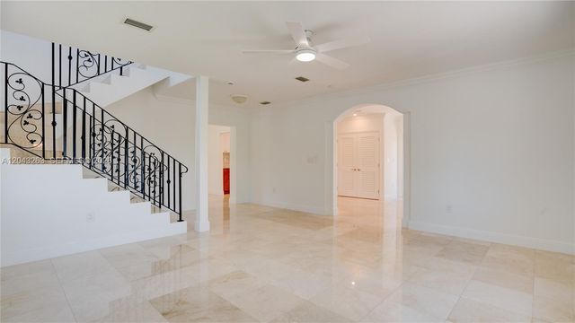 500 SW 51st Ct 1, Miami, FL 33134