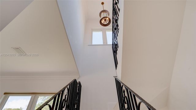 500 SW 51st Ct 1, Miami, FL 33134