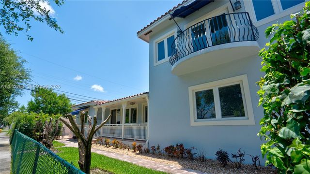500 SW 51st Ct 1, Miami, FL 33134