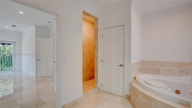 500 SW 51st Ct 1, Miami, FL 33134