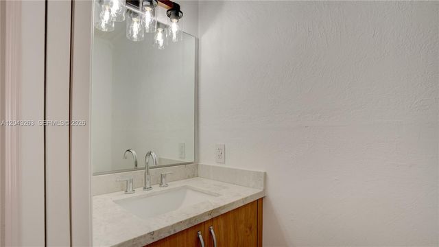 500 SW 51st Ct 1, Miami, FL 33134