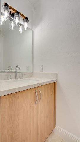 500 SW 51st Ct 1, Miami, FL 33134