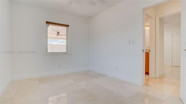 500 SW 51st Ct 1, Miami, FL 33134