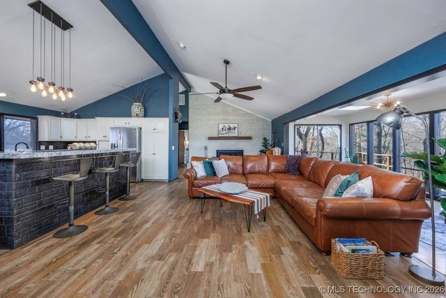 2007 Skyline Drive, Bartlesville, OK 74006