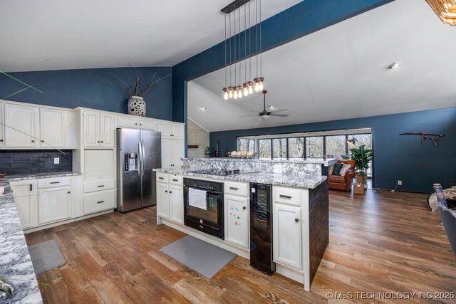 2007 Skyline Drive, Bartlesville, OK 74006