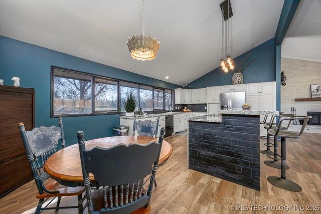 2007 Skyline Drive, Bartlesville, OK 74006