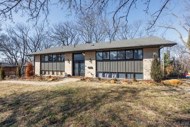 2007 Skyline Drive, Bartlesville, OK 74006