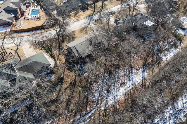 2007 Skyline Drive, Bartlesville, OK 74006