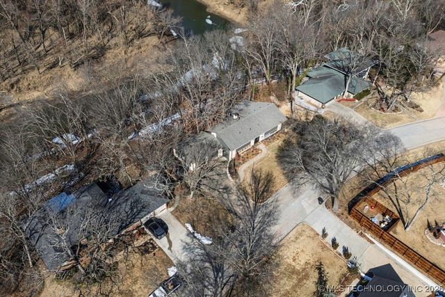 2007 Skyline Drive, Bartlesville, OK 74006