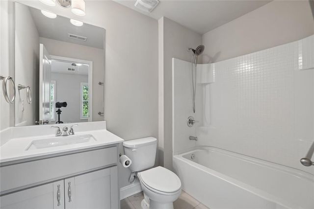 1560 Baygreen Road, Suwanee, GA 30024