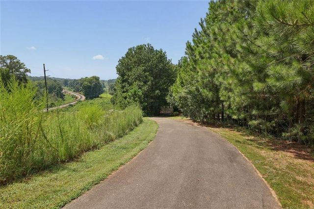 1560 Baygreen Road, Suwanee, GA 30024